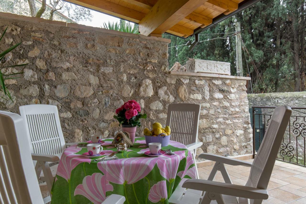 Giardino Dei Limoni Villa ตอสโกลาโน มาแดร์โน ภายนอก รูปภาพ